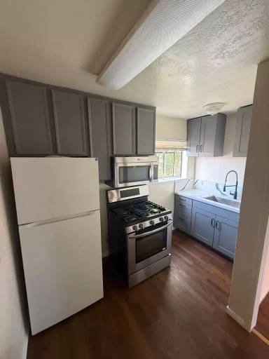 Main picture of 3017 J St
