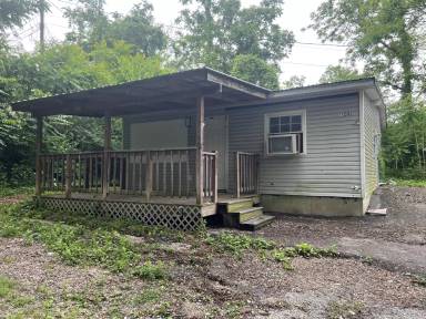 Main picture of 1206 Parker St