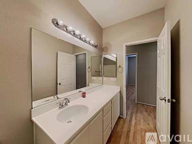 Main picture of 14581 Nevada Ct