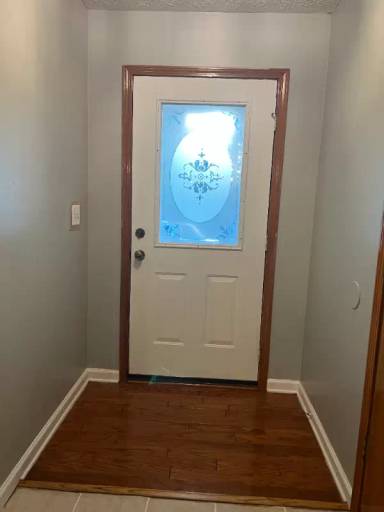 Main picture of 695 Paris Dr