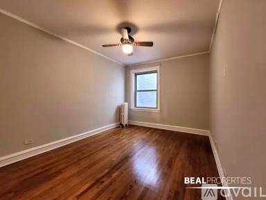 Main picture of 540-48 W Surf St