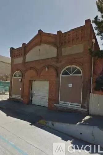 Main picture of 651 Loring Ave