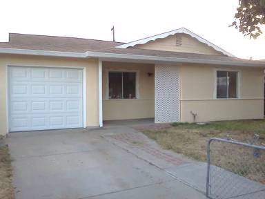 Main picture of 2649 Othello Ave