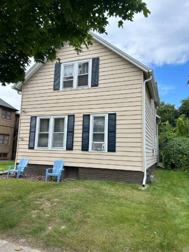 Main picture of 1612 Chatham St