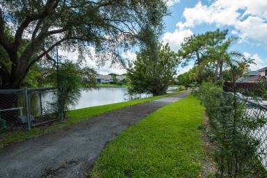 Main picture of 6654 Sweet Maple Ln