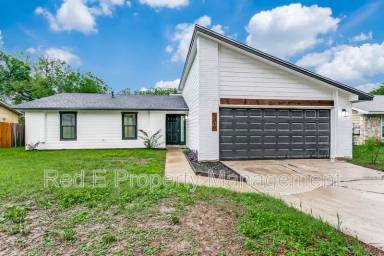 Main picture of 5210 Galacino St