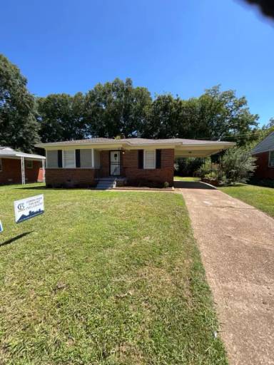 Main picture of 2720 Merle St