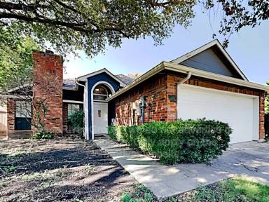 Main picture of 1112 Kit Ln