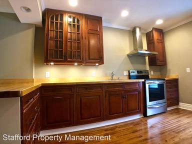 Main picture of 260 Wellington Ave