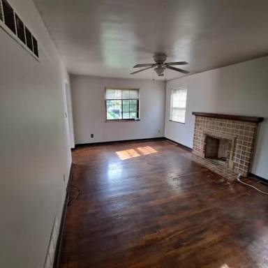 Main picture of 5141 Sumter Ave