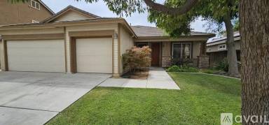 Main picture of 521 Peach Dr