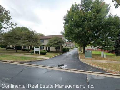 Main picture of 915 Southgate Dr