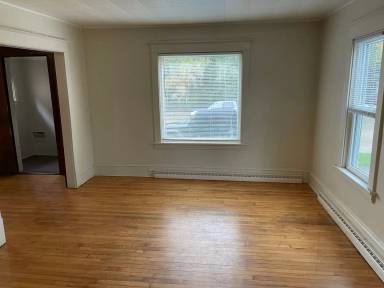 Main picture of 740 Wright St