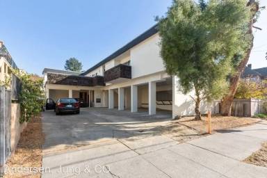 Main picture of 1607 Milvia St