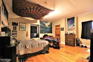 Main picture of 13 Sewall St