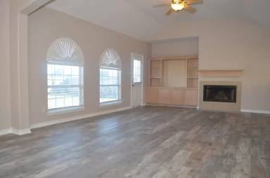 Main picture of 14118 Vincent Dr