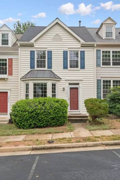 Main picture of 46858 Lawnes Creek Ter