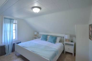 Main picture of 35 Clemente Dr
