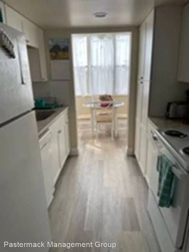 Main picture of 4700 Ocean Beach Blvd