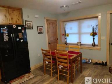 Main picture of 215 Water St