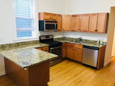 Main picture of 2937 N Allen Ave