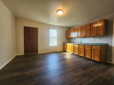 Main picture of 1106 Rixon St