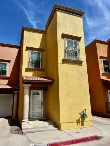 Main picture of 3150 N Yarbrough Dr