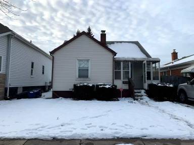 Main picture of 1622 Marion Ave
