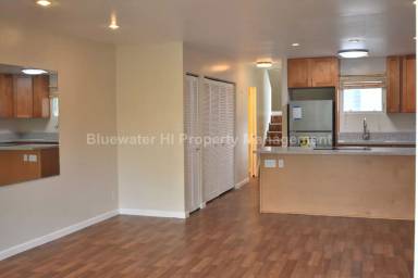 Main picture of 98-1467 Kaahumanu St