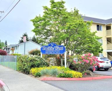Main picture of 9727 18th Ave W
