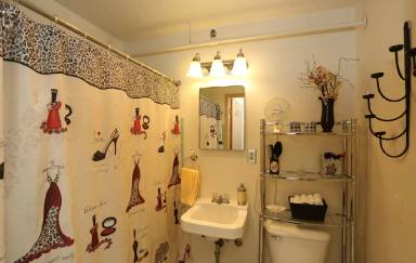 Main picture of Pinehaven Apartments