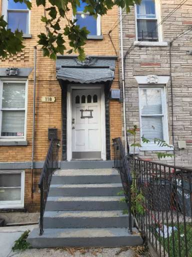 Main picture of 88-176 Wilkinson Ave