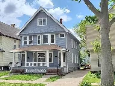 Main picture of 1414 E 110th St