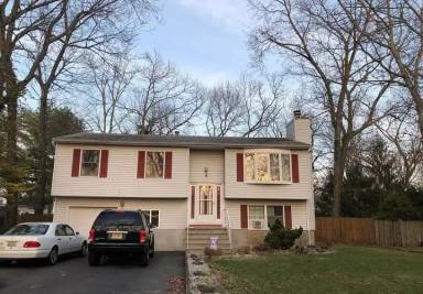 Main picture of 12 Cypress Ave
