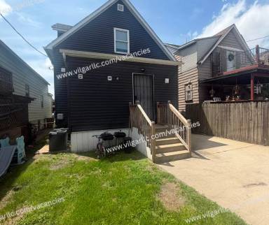 Main picture of 4023 Deodar St