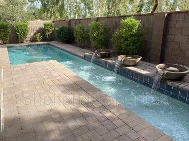 Main picture of 20712 W Park Meadows Dr