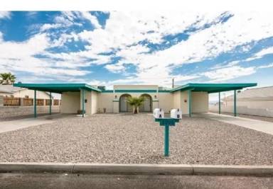 Main picture of 2900 Arabian Dr