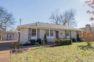Main picture of 2805 Barclay Dr
