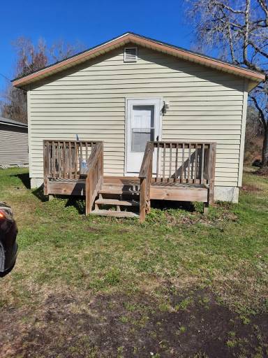 Main picture of 2527 Mayberry Loop Rd