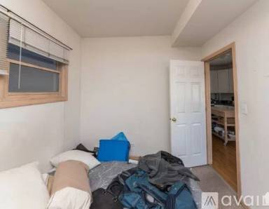 Main picture of 1112 N Marshfield Ave