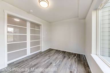 Main picture of 2540 S 42nd St