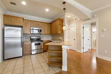 Main picture of 508 Elmwood Pl