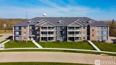Main picture of 2871 Spring Rose Cir