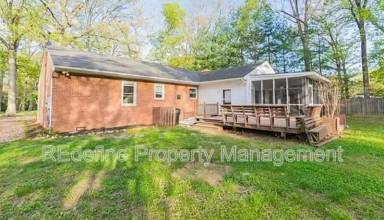 Main picture of 2912 Westgate Dr