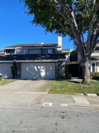 Main picture of 608 Marlin Ct