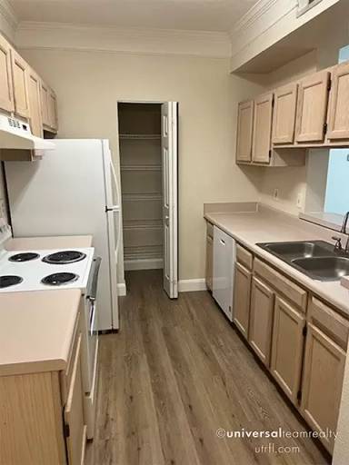 Main picture of 11571 Villa Grand