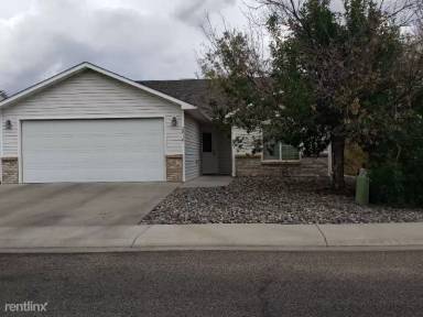 Main picture of 2818 Meade Ct