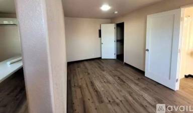 Main picture of 755 Donohoe St