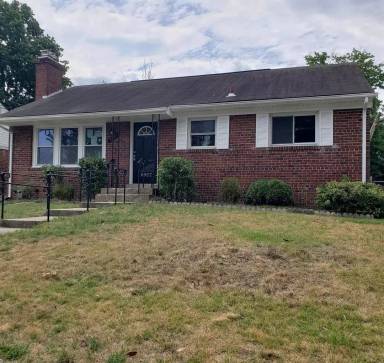 Main picture of 6907 Lansdale St