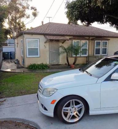 Main picture of 800 Paradise Dr